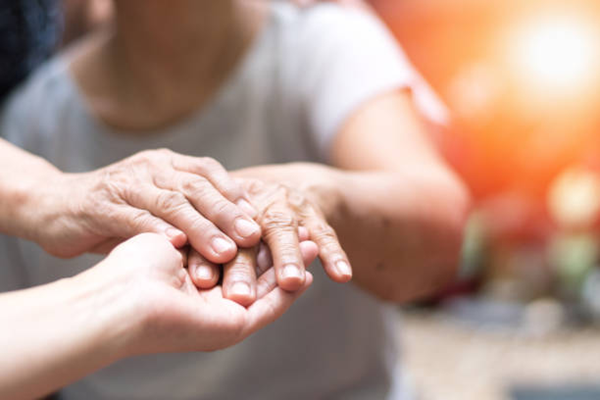 best way to deal with parkinsons disease